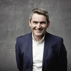 Stephan Schmidthals 20171208 Nachschuss Auto Weller Mitarbeiter74675 k